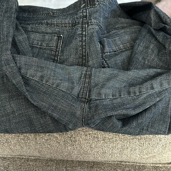 Denver Hayes contemporary fit size 14  x 23 - Picture 3 of 3